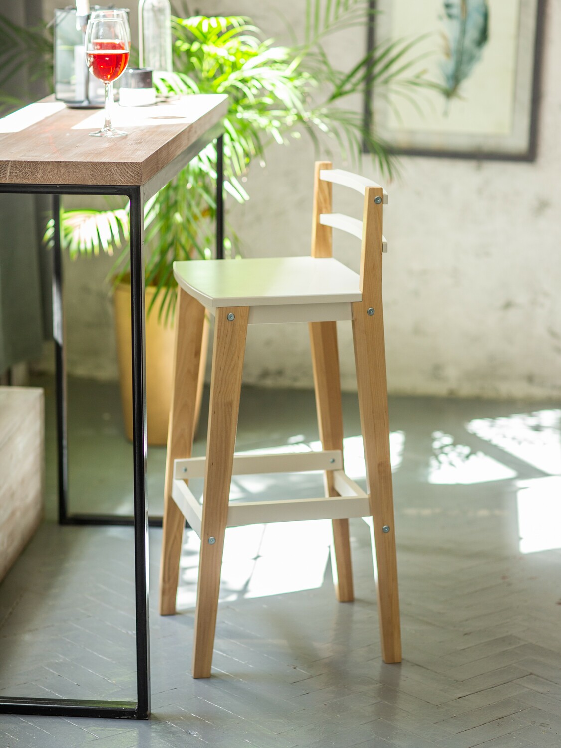 Барный стул